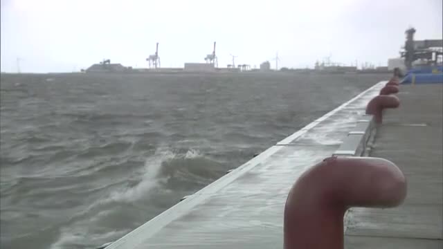 12日にかけて暴風雪による建物被害や交通障害に警戒を　24時間降雪量は多いところで60センチ　秋田