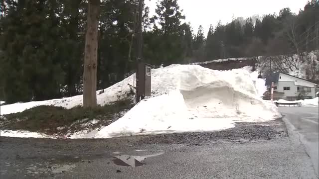 除雪中に転落か　用水路に倒れていた70代男性が死亡　秋田・仙北市