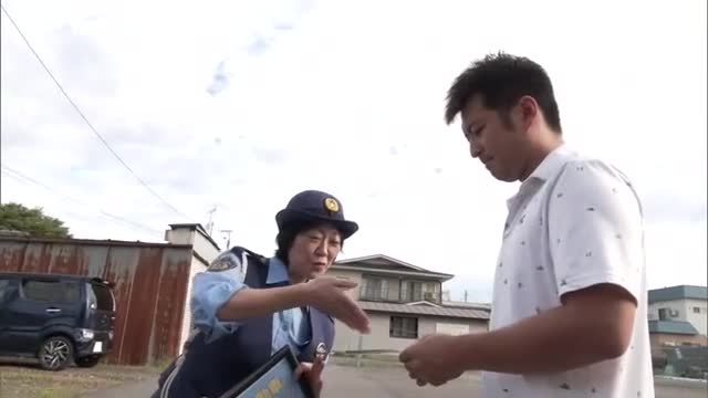 1日から生活道路の法定速度「60キロ→30キロ」に　警察官がドライバーに新ルール周知　秋田・大館市